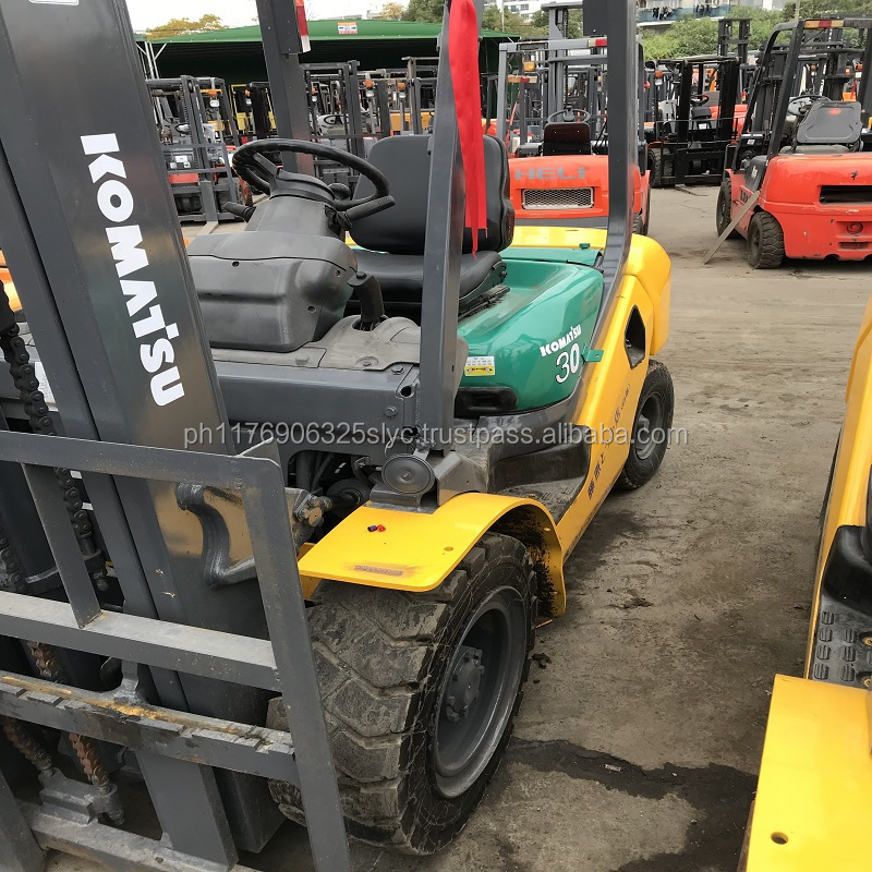 Used high quality Komatsu Forklift 3ton Diesel FD30 for sale in Shanghai