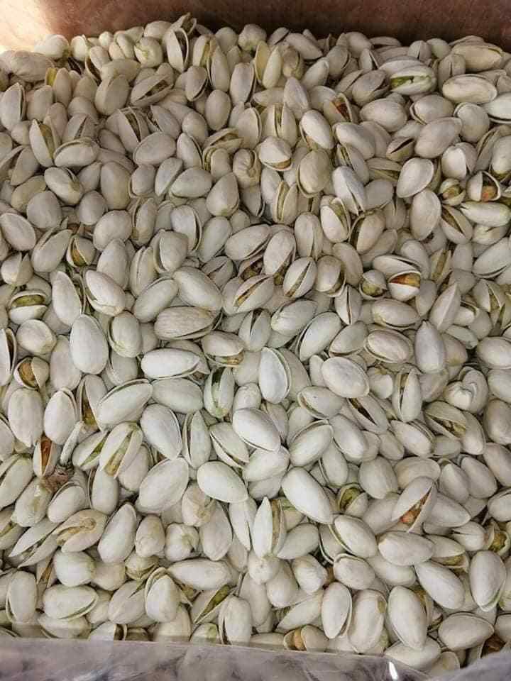 Cheap Nuts Pistachio Kernels Helps Stabilize Blood Sugar Organic Roasted Raw Pistachio Nuts.Cheap Wholesale quality Pistachio Nu