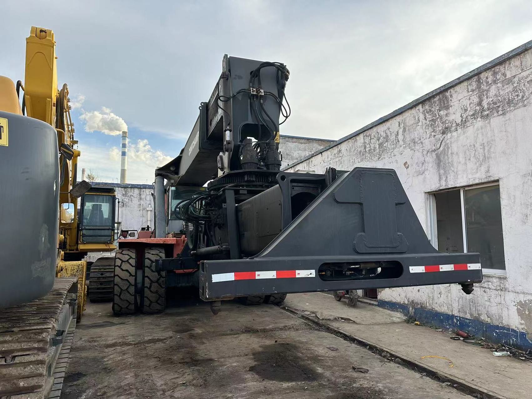 Original Kalmar container heavy forklift 45ton reach stacker forklift/Used kalmar 45t container stacker