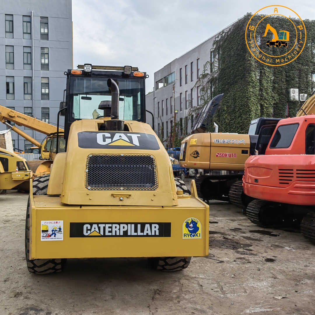 Used yellow original cat cs-683e road roller caterpillar