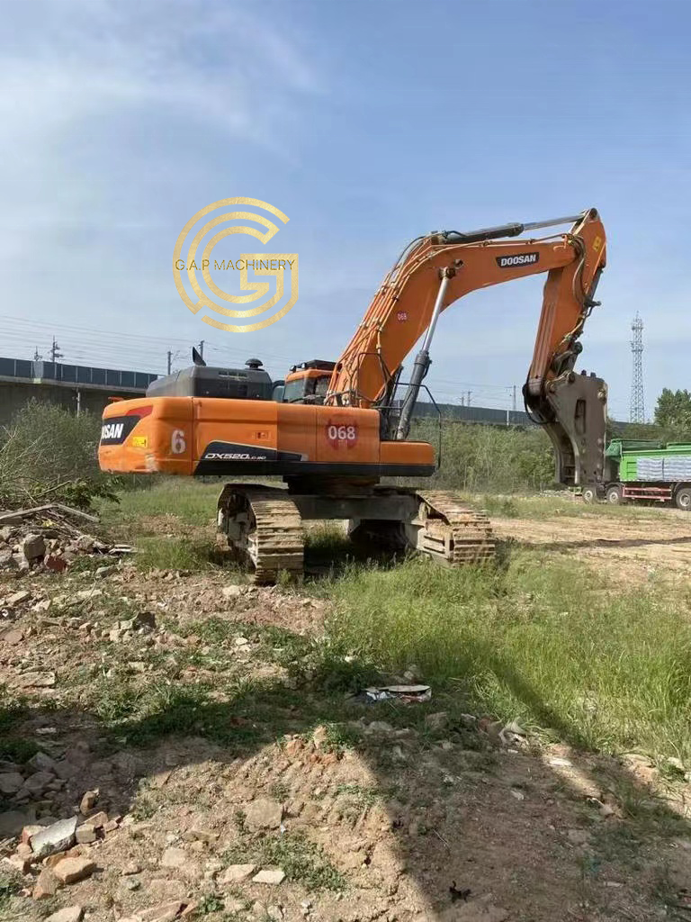 Used original heavy-duty machinery Doosan dx520 Korean brand Doosan extracator dx520 dx200 dx150 excavators