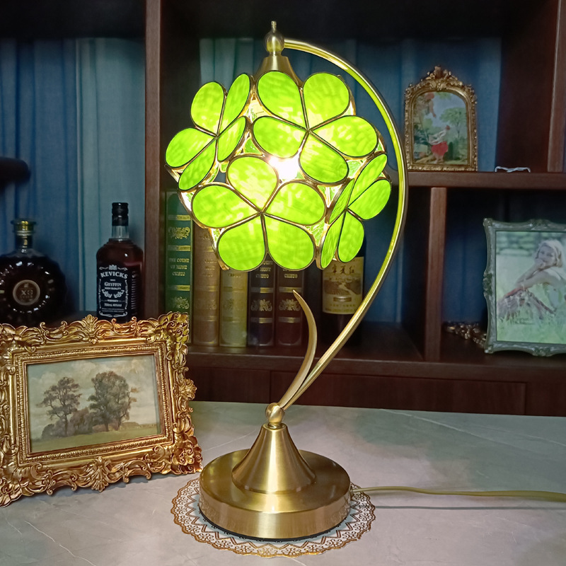 Cherry Blossom Style Stained Glass Petal Vintage Brass Base, Antique Desk Lamp, Tiffany Flower Lampshade Table Lamp