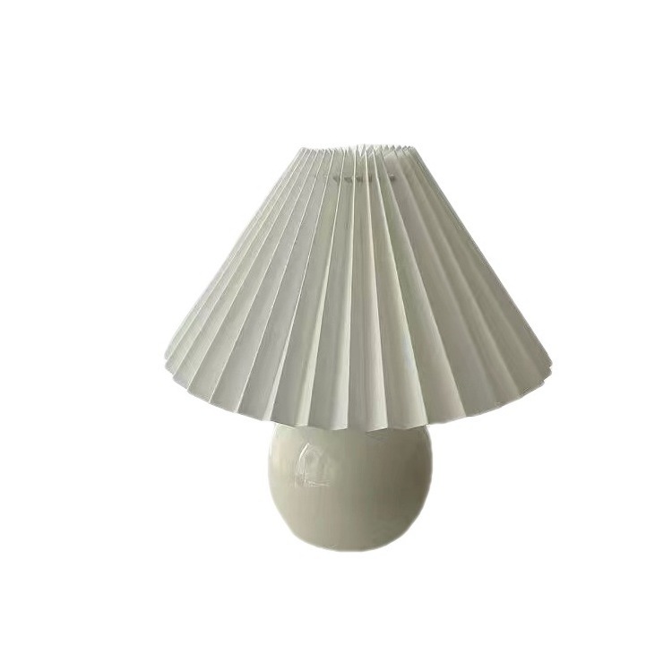 Ceramic Ball Table Lamp Bedroom Home Modern Bedside Desk Lamp With Pleated Beige Fabric Lampshade Holiday Craft