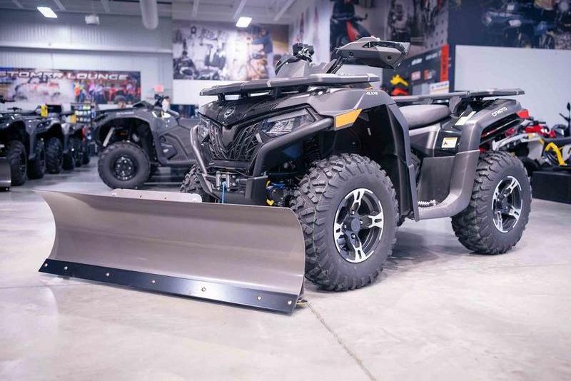 2023 CFMOTO CFORCE 600 EPS ATV WITH SNOW PLOW