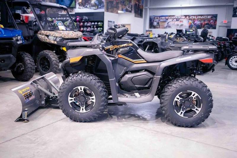 2023 CFMOTO CFORCE 600 EPS ATV WITH SNOW PLOW