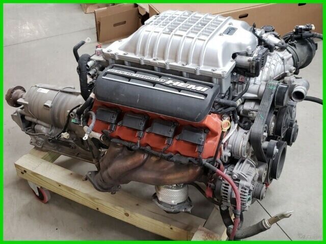 Dodge challenger srt hellcat 15-17 V8 6.2L supercharged engine transmission 38k