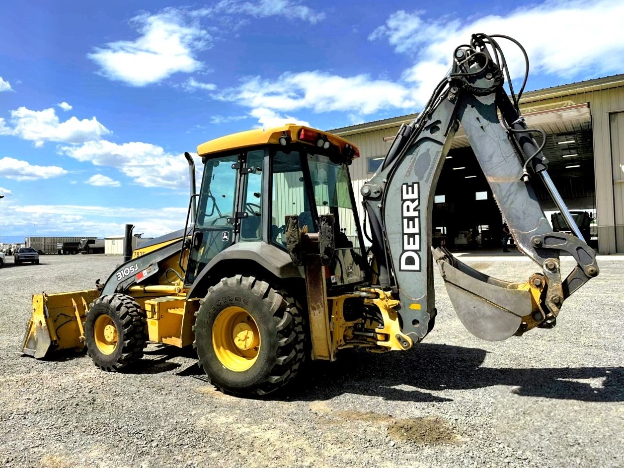 Market Most Popular Limited Offer EPA Certified 2010 310SJ Loader Backhoe in Great Condition And Ready To Ship For Sale