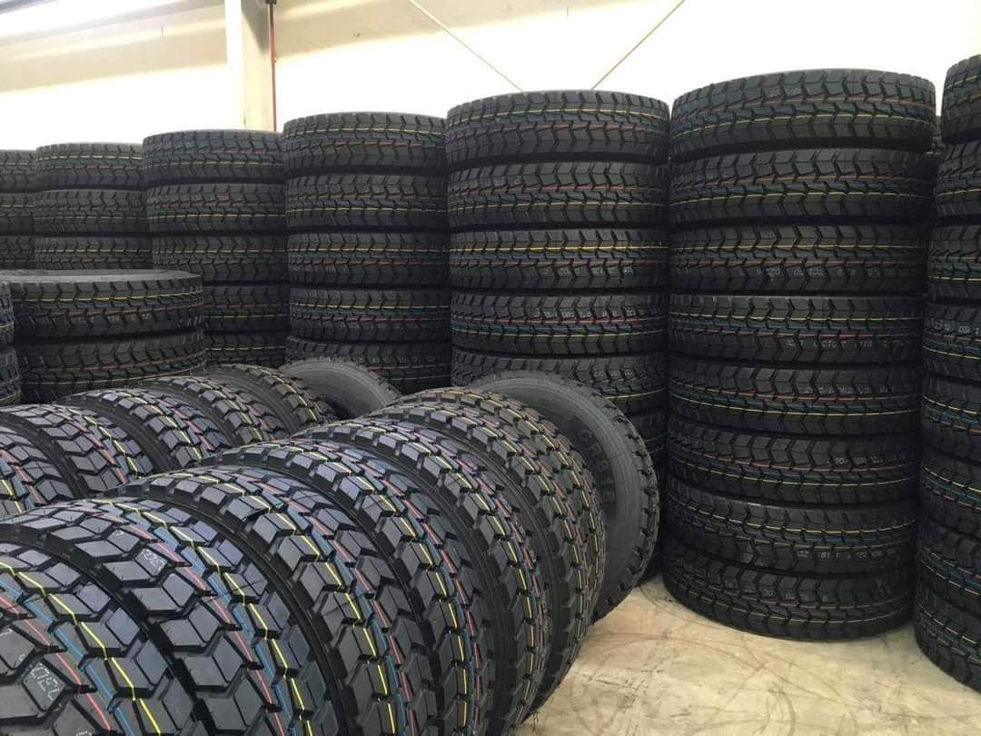 wholesale superior quality Tubeless Radial semi Truck Tires 315/80R22.5 truck tire truck tires