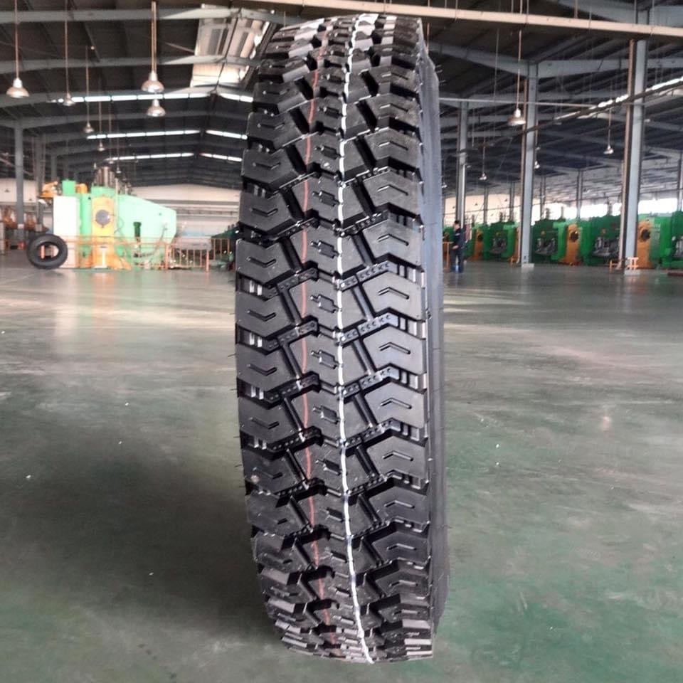 Radial truck tyre 11R22.5 11R24.5 295/75R22.5 285/75R24.5 LLD37