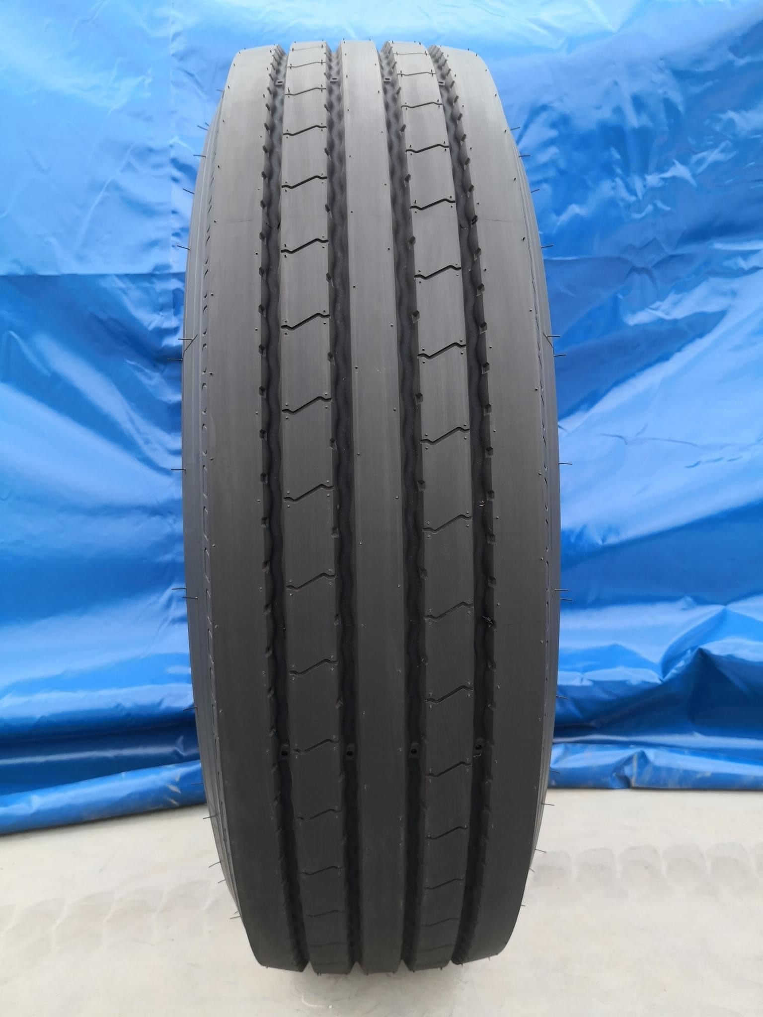 Professional manufacture 1200-24 1200R24 rubber inner tube for semi heavy truck tires