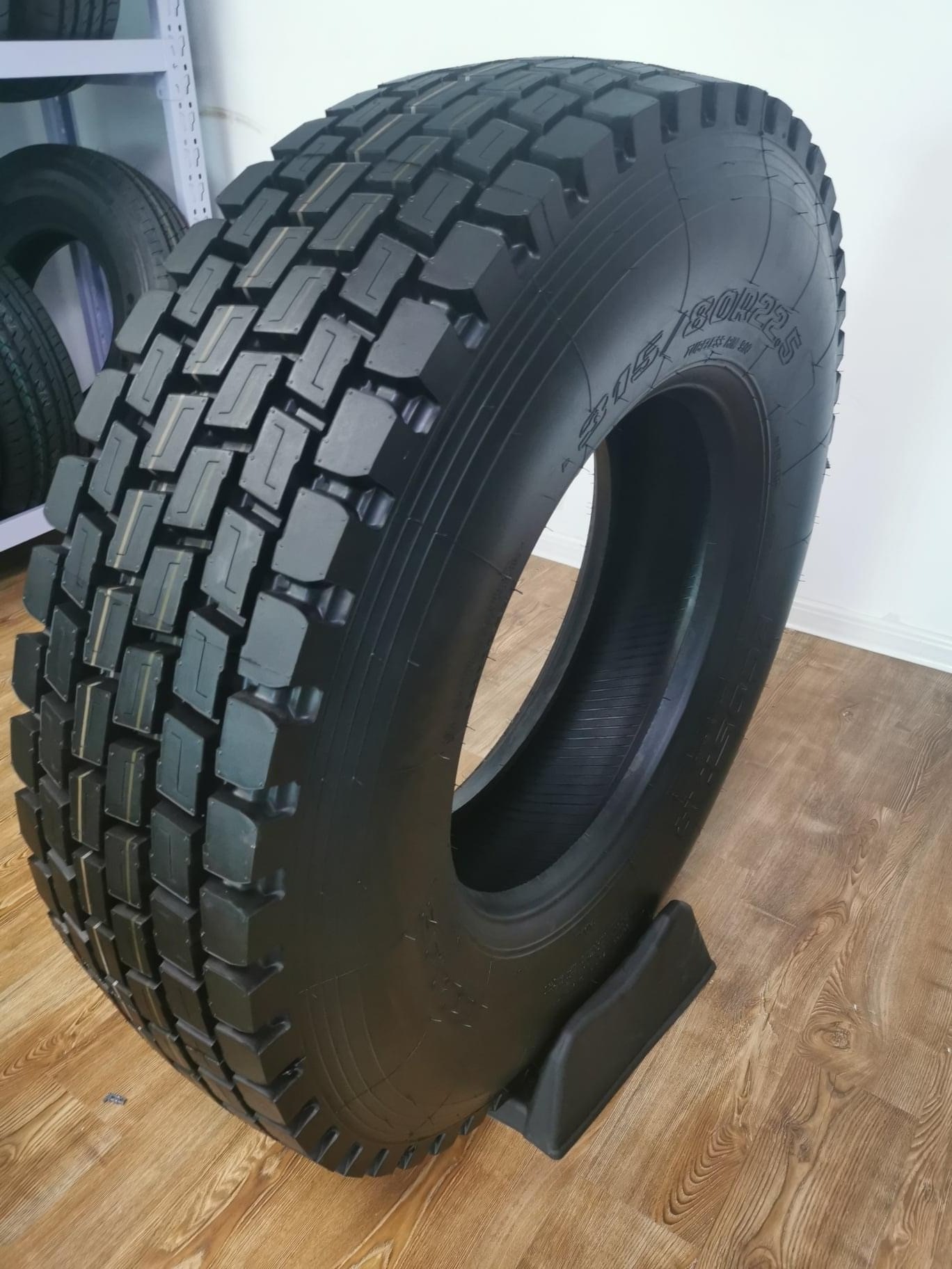 Best Quality Promotional  Good Price Durable Tires For Trucks And Semi Trailers Steel Radial Trailer Tire