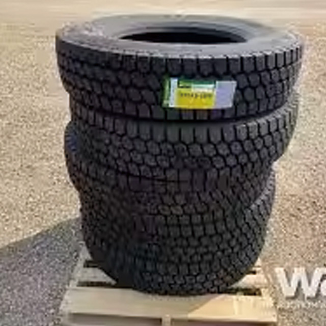 High Performance 295/80r22.5 Heavy Radial Truck Tire 22.5 Inch Dump Truck Tyre PCR Rubber Model 11r22.5