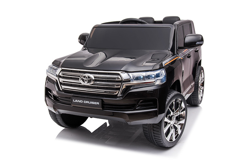 Licensed TOYOTA LAND CRUISER children battery car for kids electric car 12v ride on car