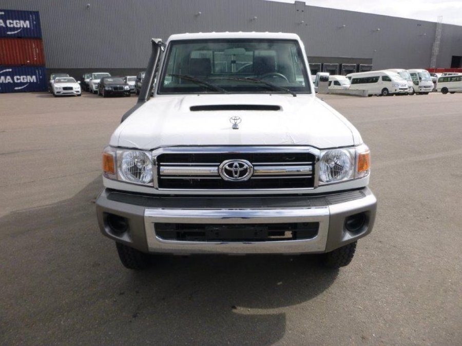 Brand New Cars Toyota Land Cruiser Pick Up VDJ 79 4.5L TD SC ref . 2150