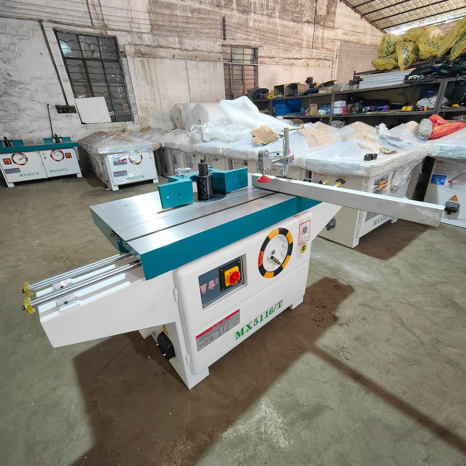 Automatic sliding table solid wood miller single axis wood shaping machine for sale