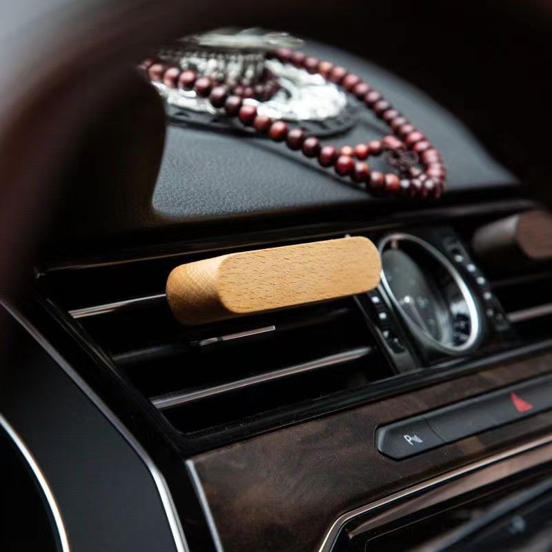 Wooden Metal Luxury Car Accessories Fragrance Custom Refillable Diffuser Perfume Car Air Freshener