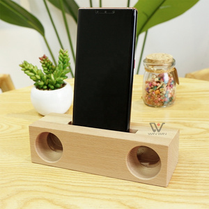 Winning Product 2024 Wholesale Wooden Speaker Phone Holder Loudspeaker Bamboo Wireless Bucket