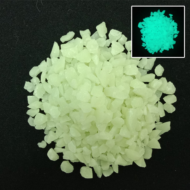 Non Radioactive Non Toxic Longlasting Glow In Dark Stone For Garden, Park, Side Walk, Home Decor