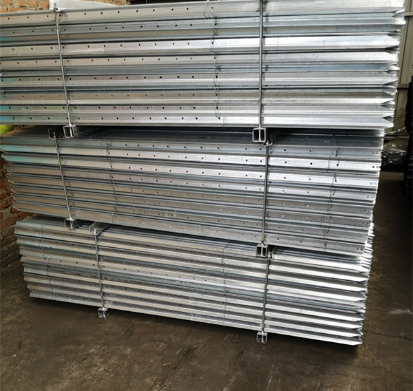 Manufacturer Metal Steel Star Picket Hot Dipped Galvanized Y Fence Post