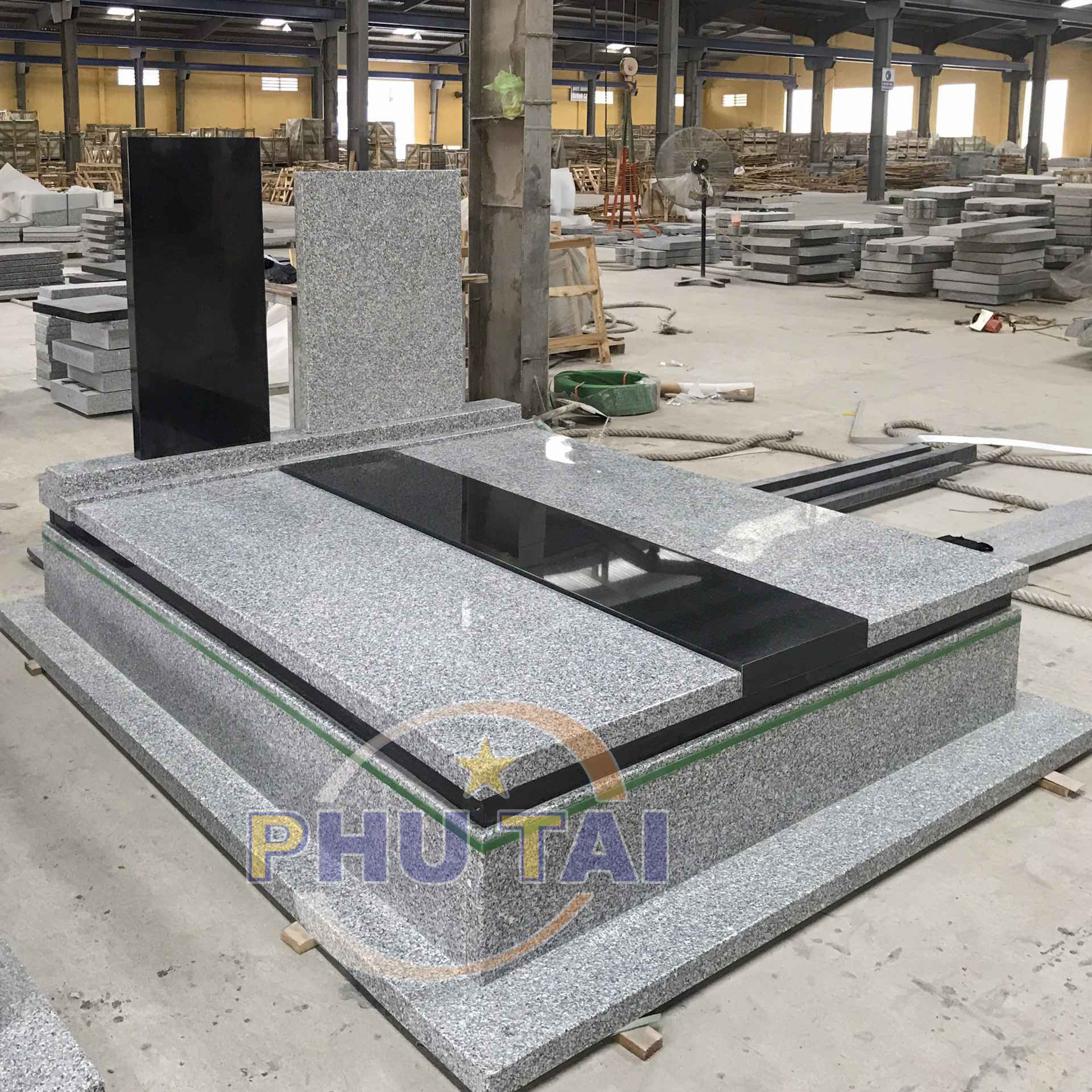 Black and White Granite Tombstone New Simplist style good quality cheap price by Phutai Vietnam