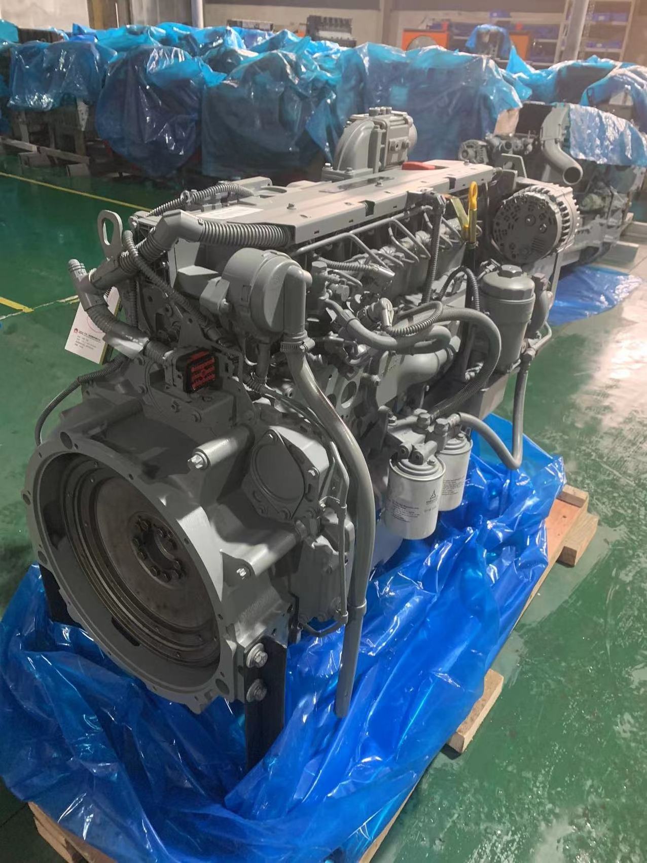 Original water cooled 4 stroke 6 cylinder DEUTZ TCD2012062V machinery engines for sale