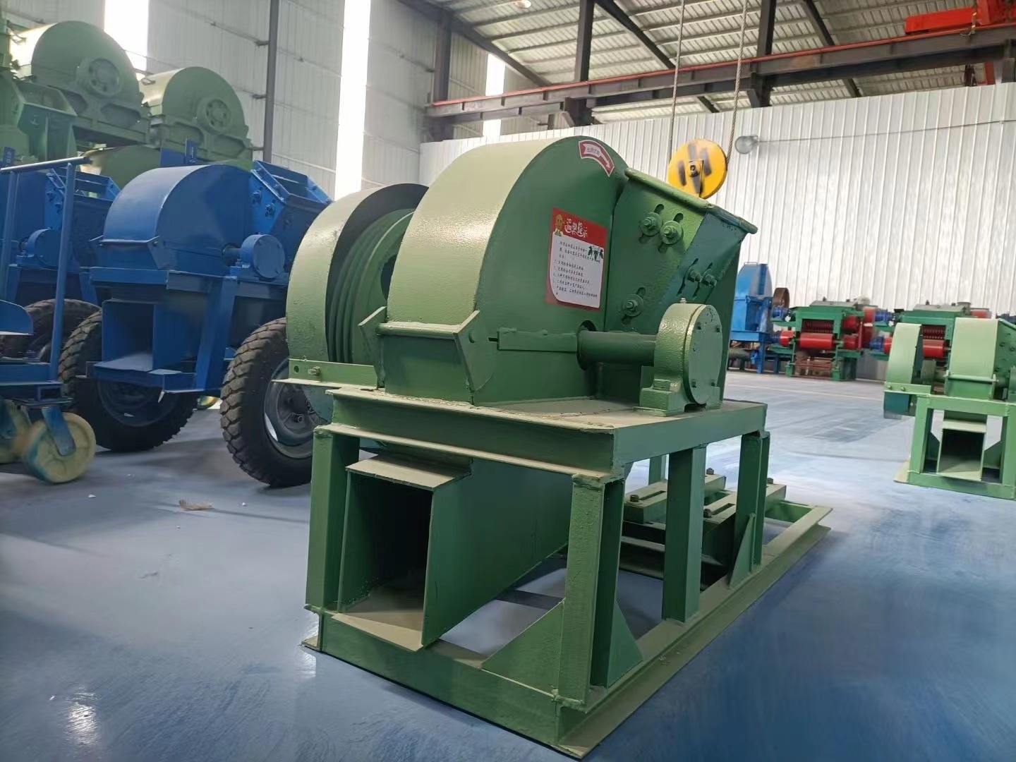 High quality hard wood chipper machine shredder wood crusher wood shaving machine for sale