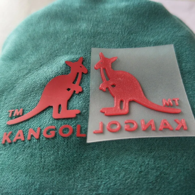 China Custom LOGO Printing 3D Silicone PVC TPU Heat Transfer Label Patch Hat T Shirt Heat Press Iron On Clothing Label