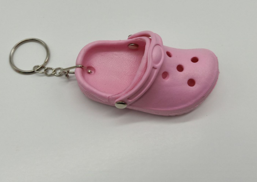 Keychain with croc hole Soft EVA design croc Keychain customized hot Keychain Key Chain via DHL/Fedex/TNT/UPS door to door