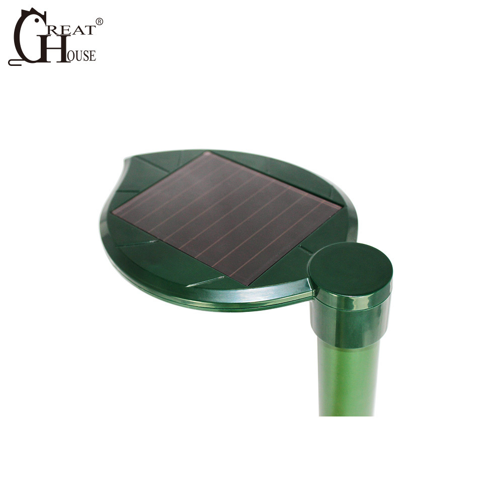 GH-201 Newest leaf design solar mole repeller with garden light