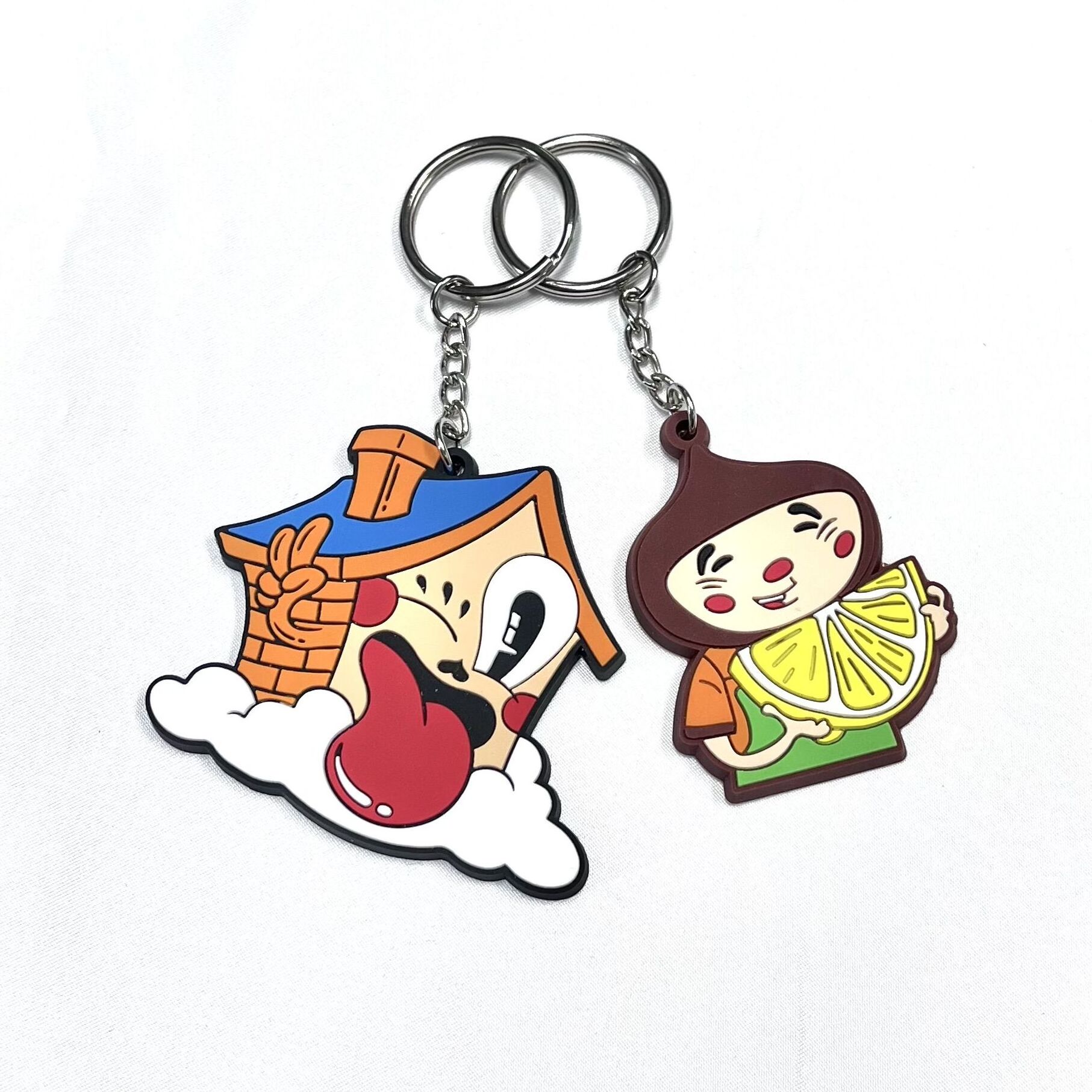 Personalized promotional custom made rubber keychains cartoon anime soft pvc 2d/3d silicone figurine key chain cute keychains