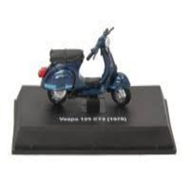 Piaggio 606189M Vespa 150 VL1T with sidecar vehicle model 1:6