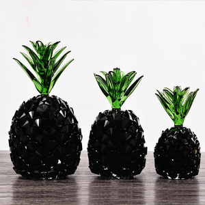 Crystal display creative Black pineapple Gift display Christmas birthday confession gift counter decoration