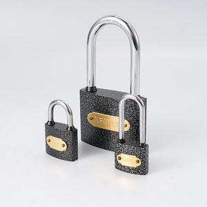 32mm New Arrival Support Oem Wholesale Cast Iron Black Padlock Solid Heavy Duty Door Lock Square Iron Lock Padlock