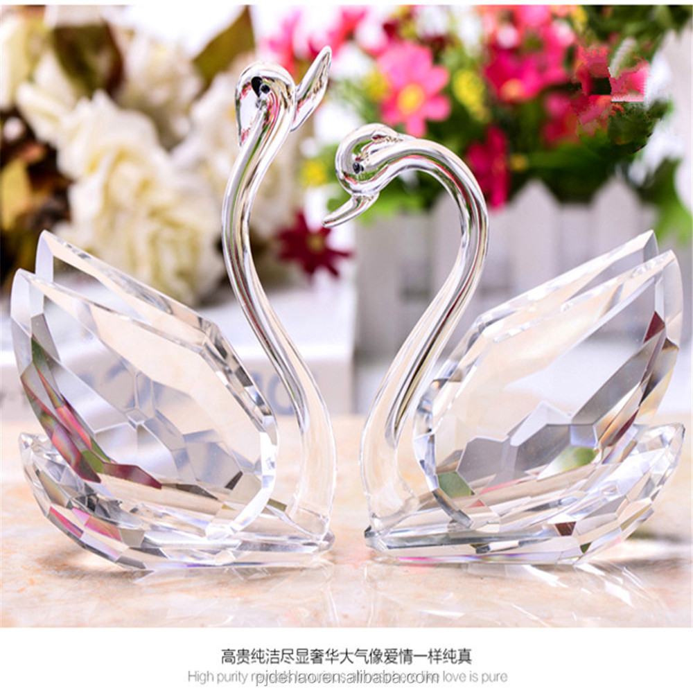 Fashionable Newly Custom Clear Transparent Crystal Swan For Wedding Souvenirs