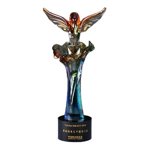 coloured glaze the statue of liberty trophy handmade craft crystal trophy Colored glass personalized can custom