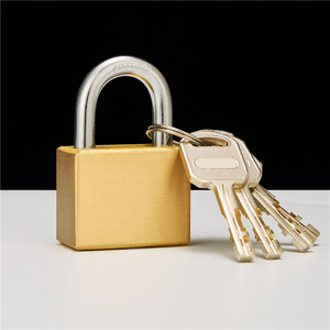 Factory OEM candado Square type hardened shackle brass padlock brass vane keys locks keyed Alike padlock