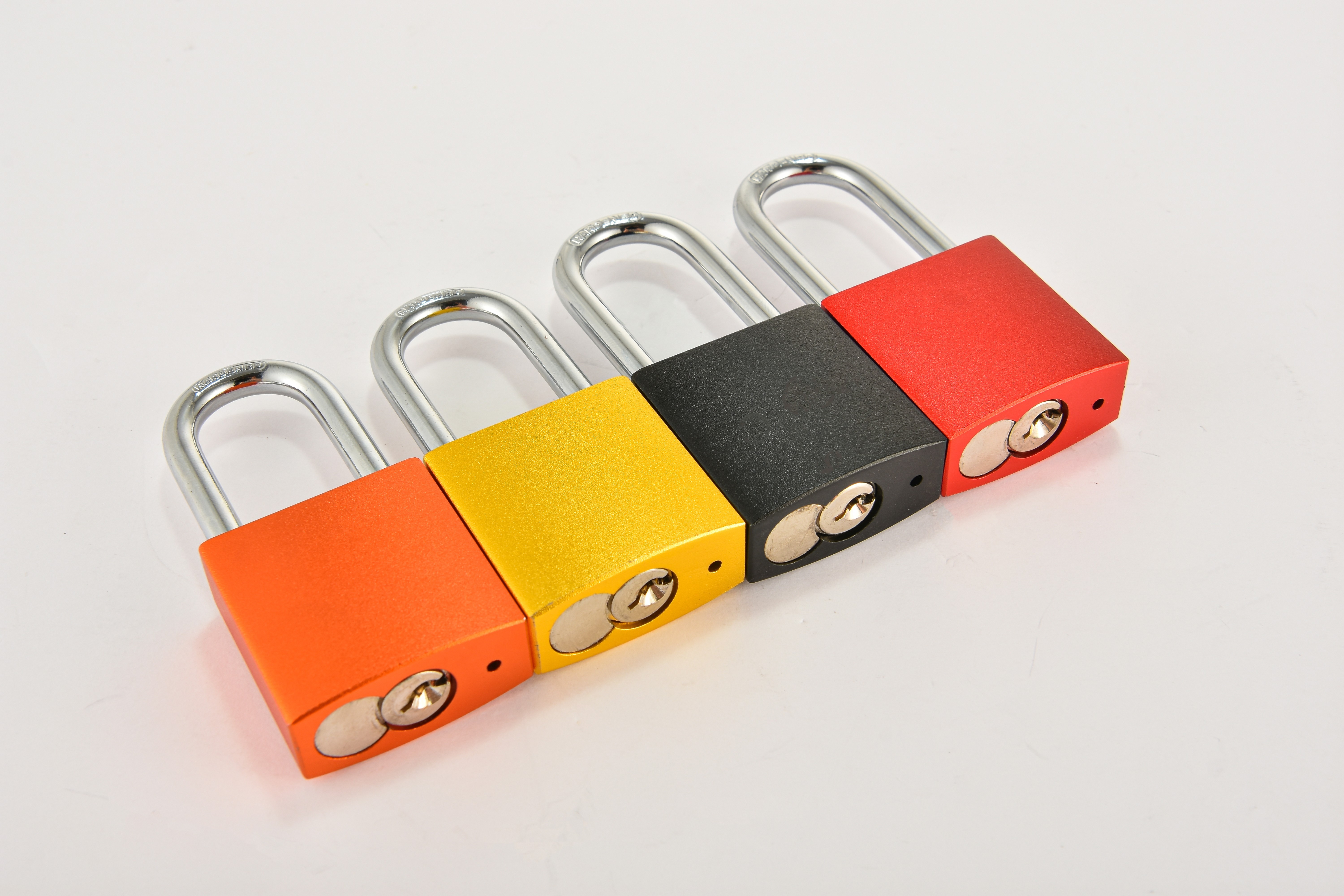 BOZZYS Aluminum Padlock with automatic -up Hardened steel shackle and Key retaining for Industrial lockout-tagout