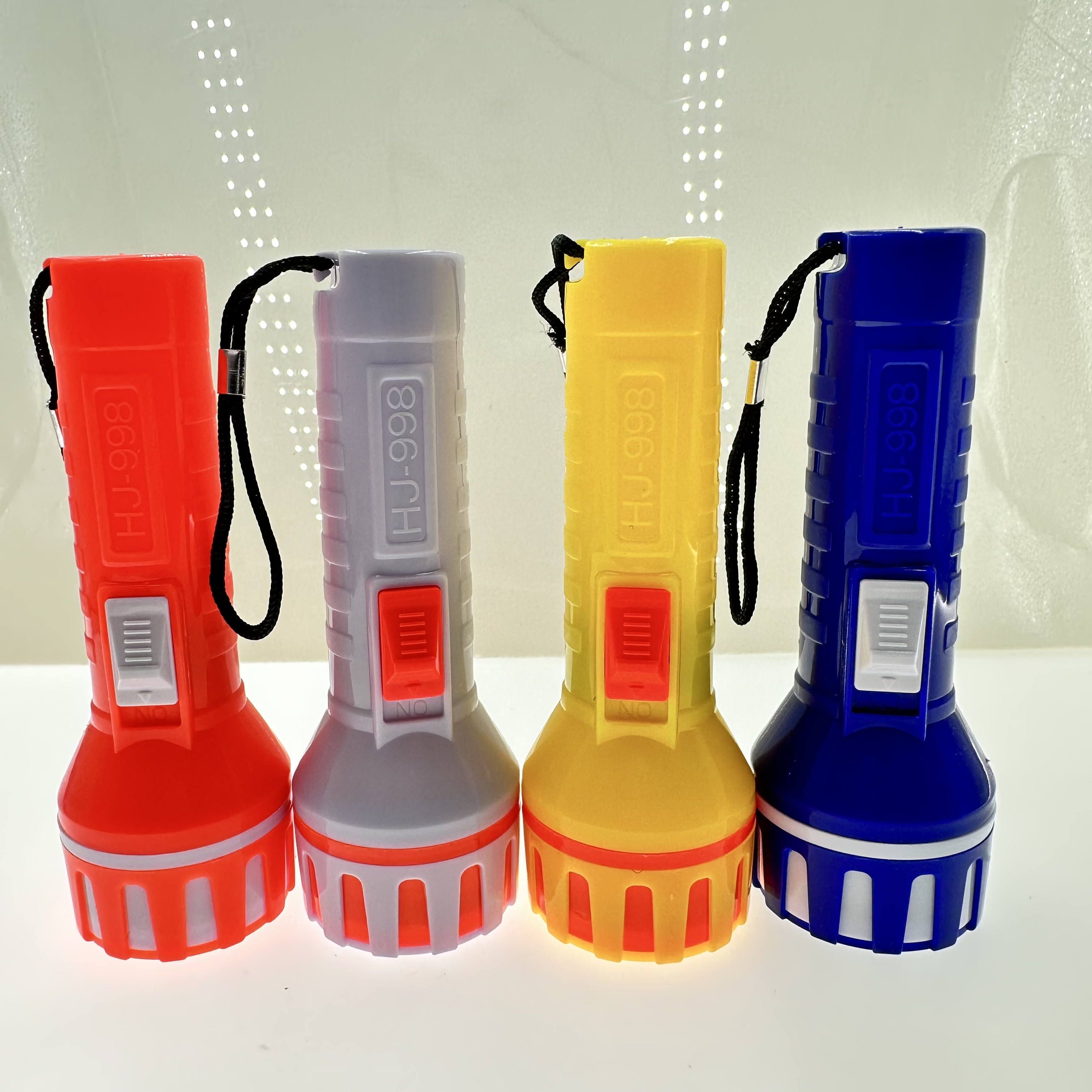 Reasonable Price Multi Color Durable LED Flashlight Eco-Friendly Useful Emergency Lighting Led Torch