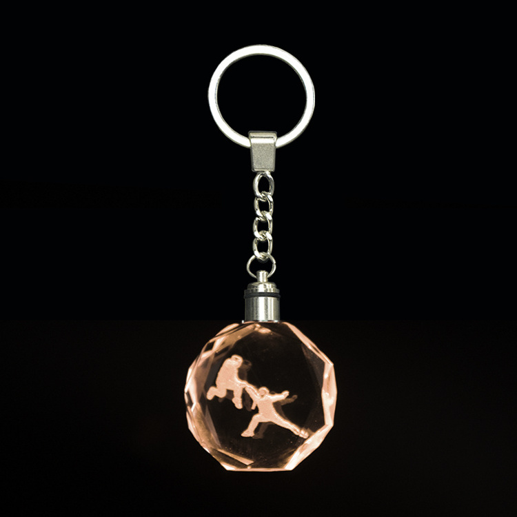 Factory cheap wholesale laser engraving fine K9 variable color trendy LED light crystal keychain for promotional gift