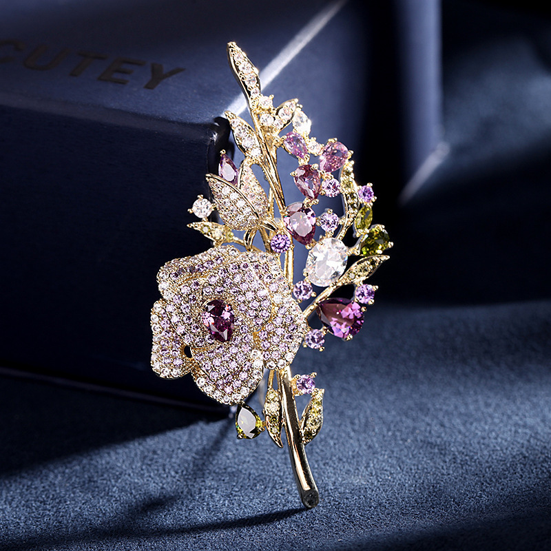 Wholesale Luxury Designer Broches Pins Brooches Luxury Broaches Women Gold Plated Multi Color Cubic Zircon Flower Pin Brooches