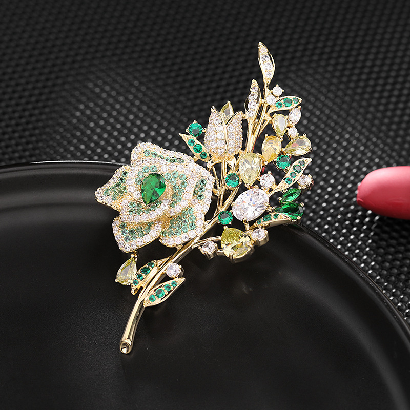 Wholesale Luxury Designer Broches Pins Brooches Luxury Broaches Women Gold Plated Multi Color Cubic Zircon Flower Pin Brooches