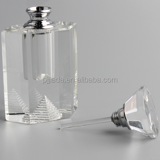 promotion anniversary gift bottom etched pyramid photo luxury glass crystal perfume bottle