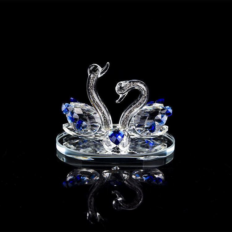 Professional Customization Wedding Blue Centerpiecse Decoration Gift Crystal Glass Swan With Stand