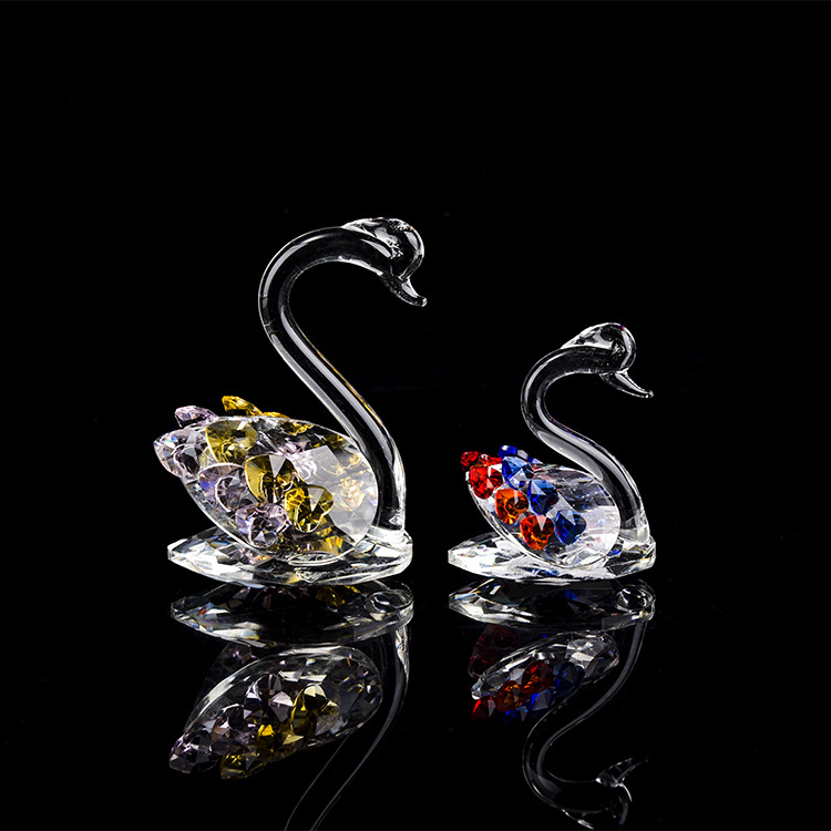 Wholesale Exquisite Design Blue Crystal Swan Pair Crystal Animal Glass Sculpture For Wedding Souvenir Gifts And Home Decor