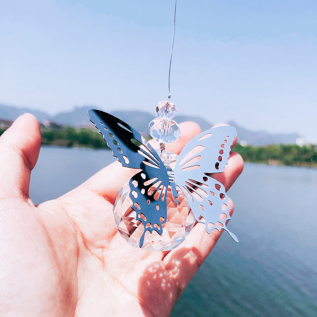 Crystal Butterfly Catchers Clear Ball Prisms Hanging Ornament for Wedding Favor Home Window Car Garden Decor