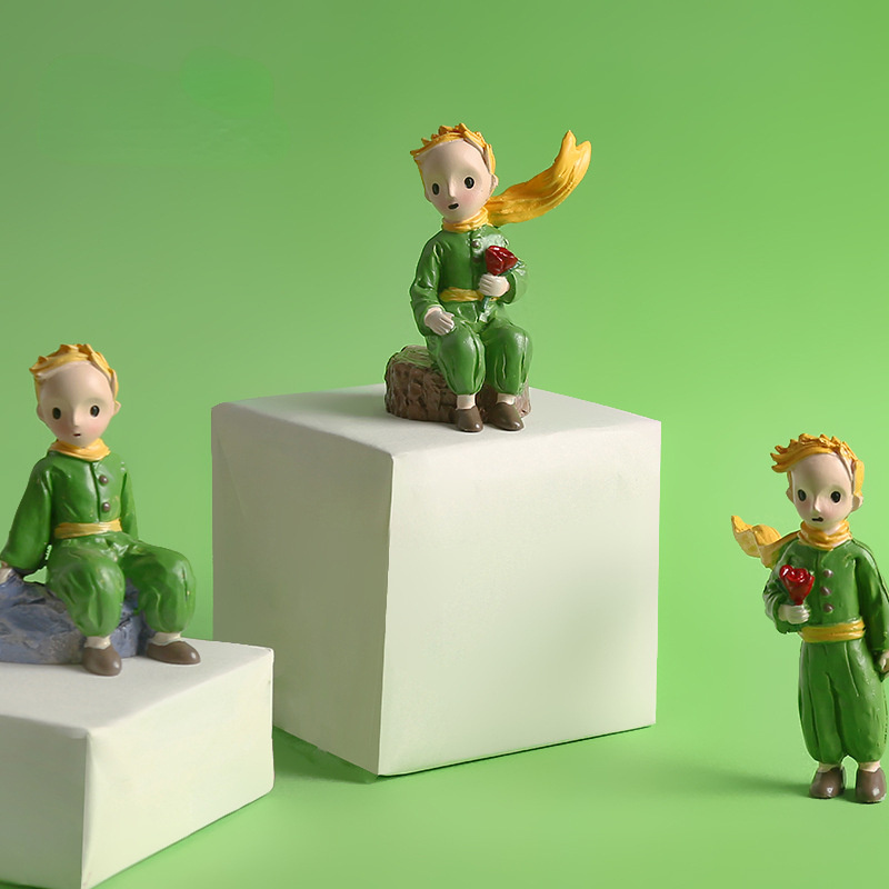 Creative little prince living room, home, room, small decorations, office, desktop, cake, decorations, resin crafts