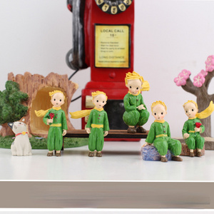 Creative little prince living room, home, room, small decorations, office, desktop, cake, decorations, resin crafts