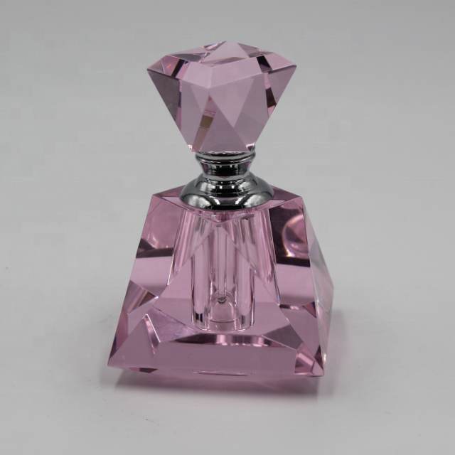 Wholesale 3ml 6ml 12ml Luxury Pyramid pink diamond Clear Crystal Custom made Perfume Bottle For Personal Care