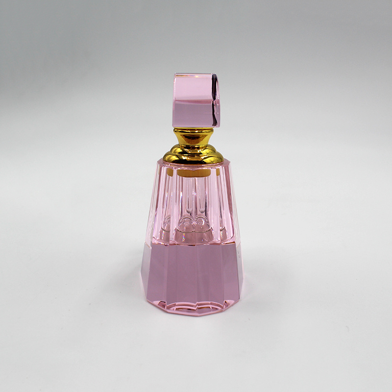 Wholesale Perfumes And Cosmetics Manufacture Diamond Shape AB Color Crystal Perfume Bottle For Gift