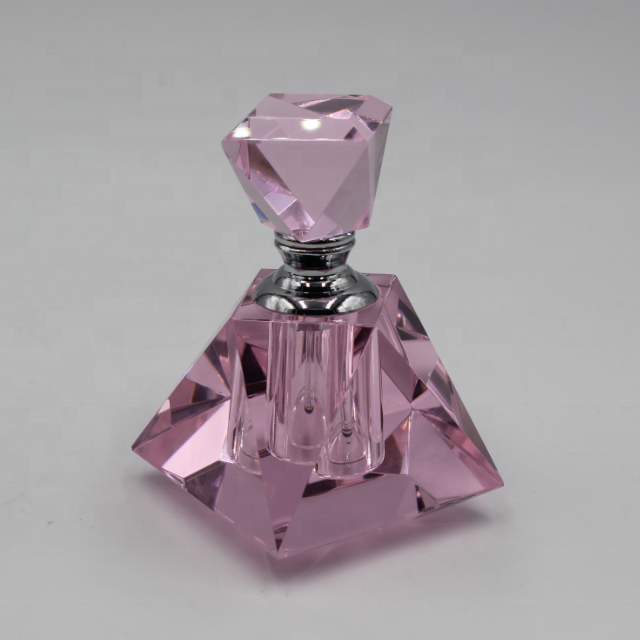 Wholesale 3ml 6ml 12ml Luxury Pyramid pink diamond Clear Crystal Custom made Perfume Bottle For Personal Care